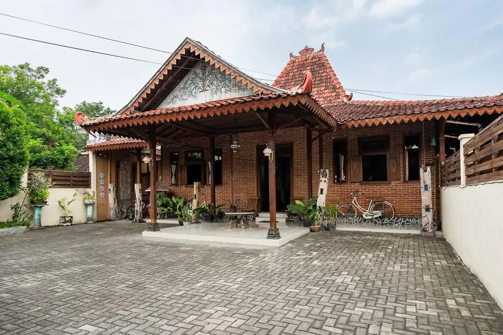 Villa Pondok Joglo-1